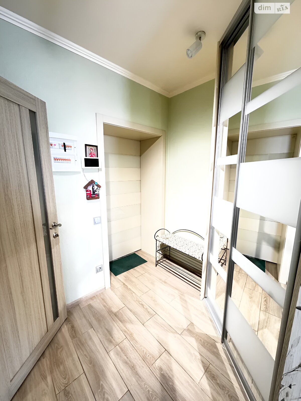 Продаж однокімнатної квартири в Слобожанському, на вул. Співдружності 1 корпус 1, фото 1 Продаж однокімнатної квартири в Слобожанському, на вул. Співдружності 1 корпус 1, фото 1