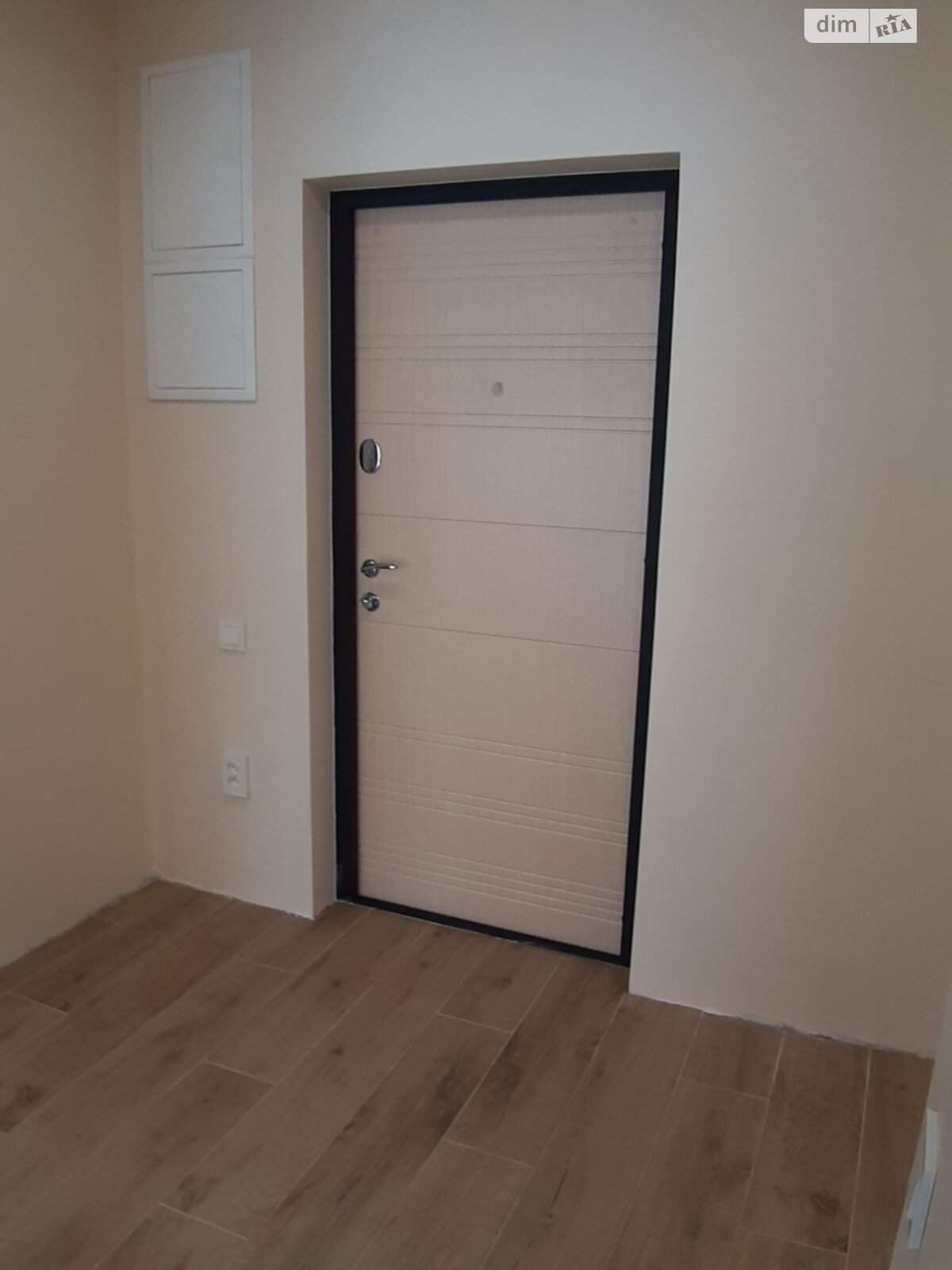 Продажа однокомнатной квартиры в Слобожанском, на ул. Содружества 6, кв. 124, фото 1 Продажа однокомнатной квартиры в Слобожанском, на ул. Содружества 6, кв. 124, фото 1