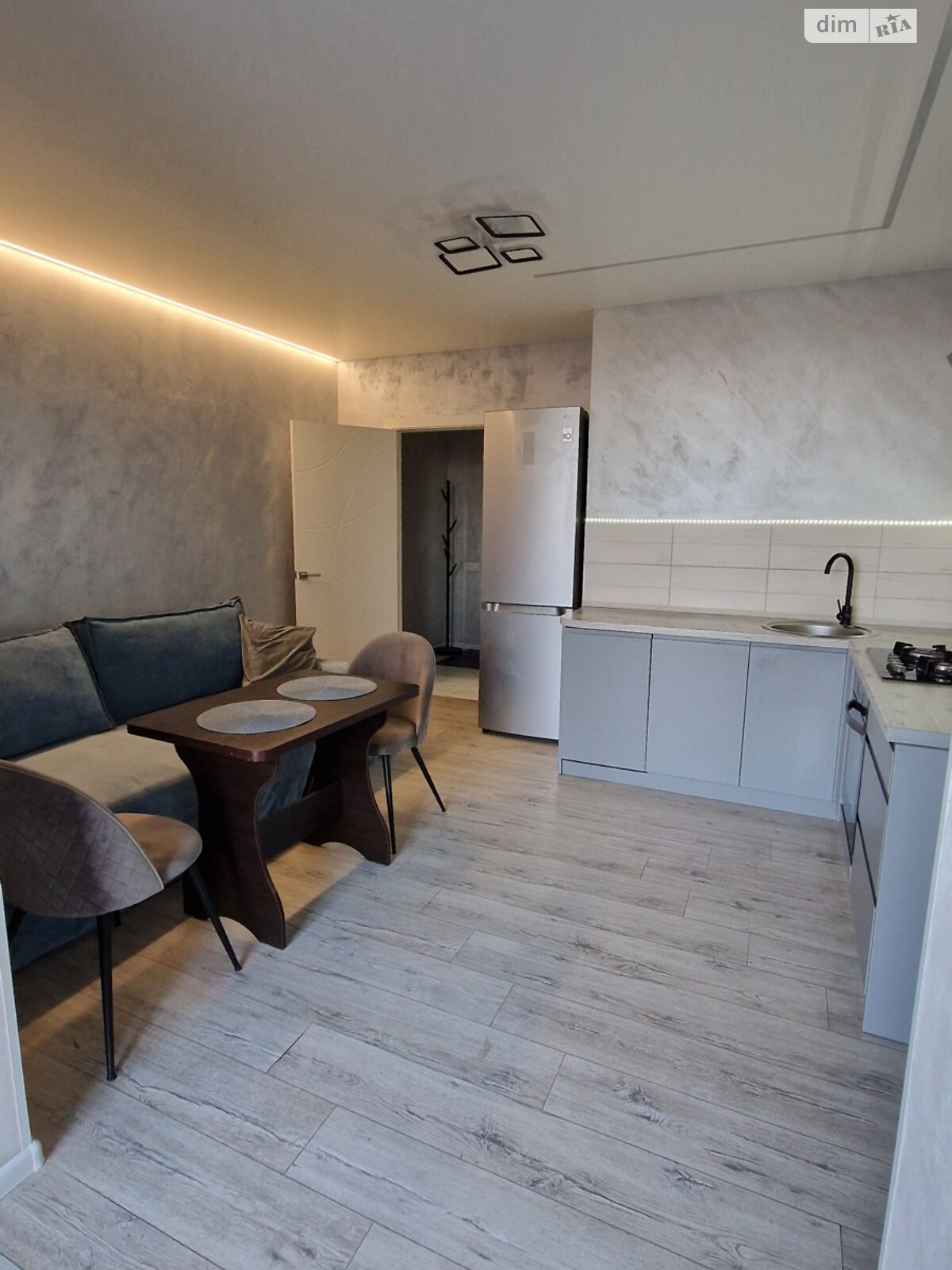 Продаж однокімнатної квартири в Слобожанському, на вул. Співдружності 1 корпус 2, фото 1 Продаж однокімнатної квартири в Слобожанському, на вул. Співдружності 1 корпус 2, фото 1