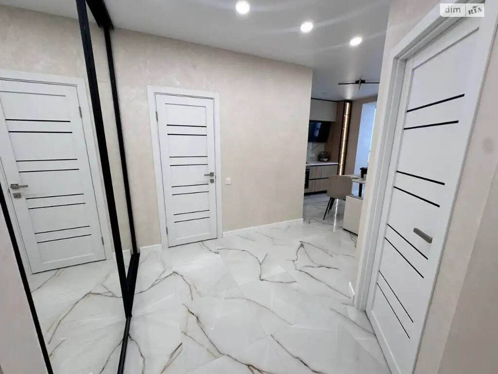 Продажа двухкомнатной квартиры в Слобожанском, на ул. Содружества 6, фото 1 Продажа двухкомнатной квартиры в Слобожанском, на ул. Содружества 6, фото 1