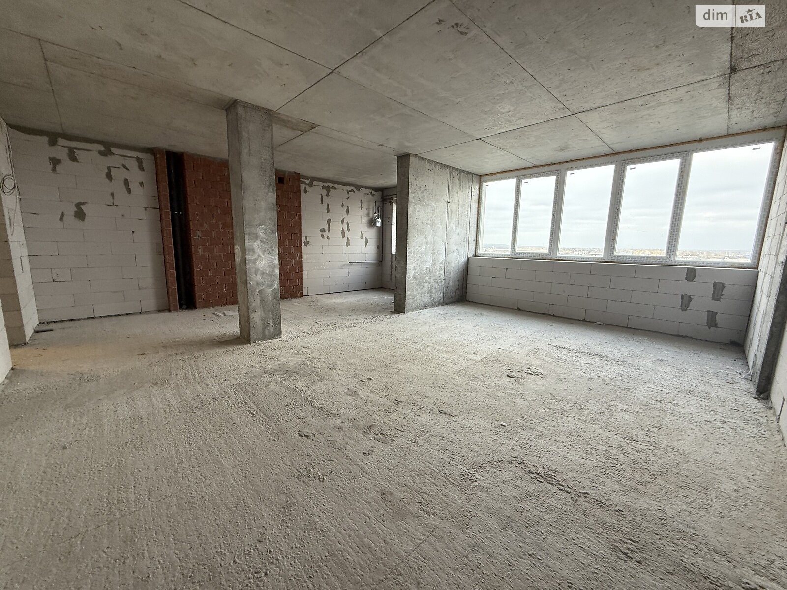 Продаж однокімнатної квартири в Слобожанському, на вул. Співдружності 10, фото 1 Продаж однокімнатної квартири в Слобожанському, на вул. Співдружності 10, фото 1