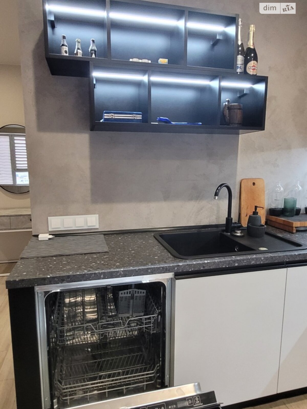 Продажа двухкомнатной квартиры в Слобожанском, на ул. Спортивная 1, фото 1 Продажа двухкомнатной квартиры в Слобожанском, на ул. Спортивная 1, фото 1