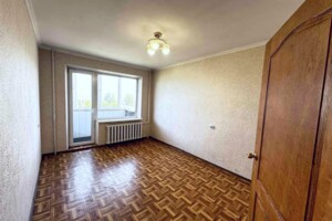 Продажа трехкомнатной квартиры в Слобожанском, на ул. Строителей, фото 2