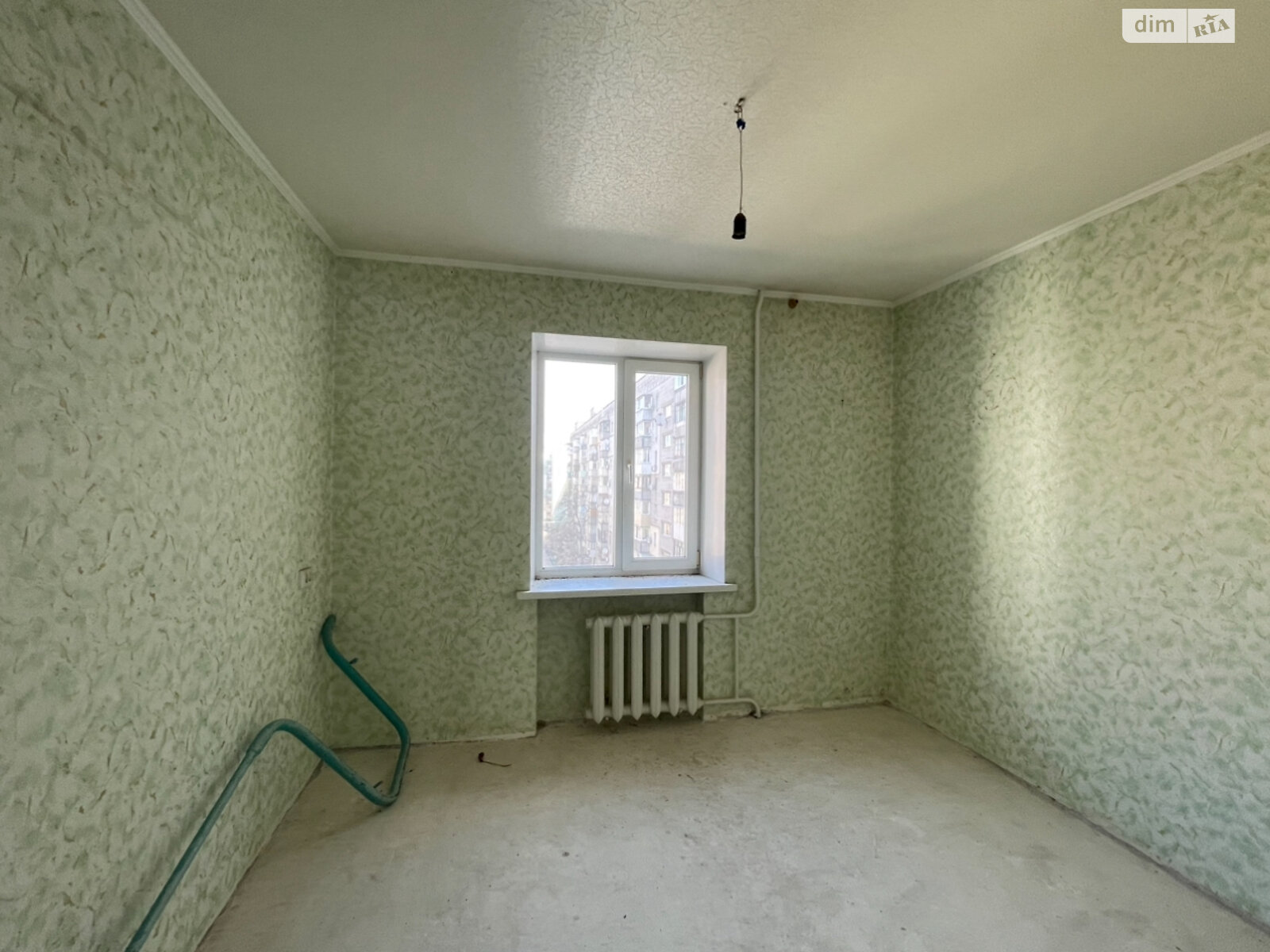 Продаж чотирикімнатної квартири в Слобожанському, на вул. Теплична 31, фото 1 Продаж чотирикімнатної квартири в Слобожанському, на вул. Теплична 31, фото 1