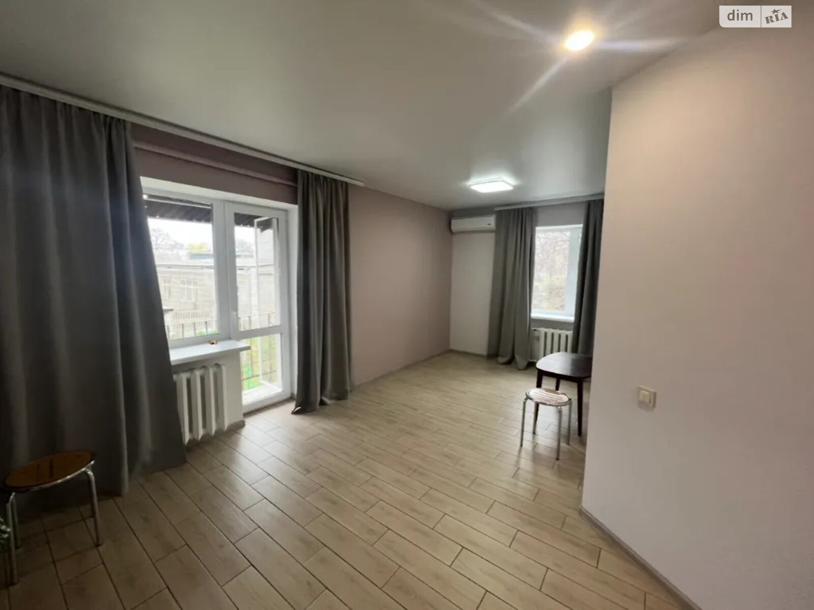 Продажа однокомнатной квартиры в Слобожанском, на ул. Тепличная, фото 1 Продажа однокомнатной квартиры в Слобожанском, на ул. Тепличная, фото 1