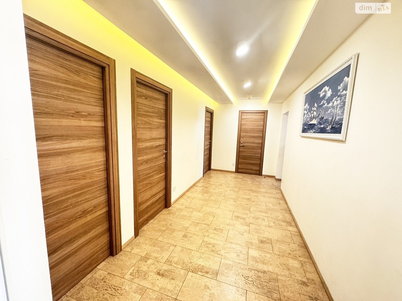 Продаж чотирикімнатної квартири в Слобожанському, на вул. Володимирська, фото 1 Продаж чотирикімнатної квартири в Слобожанському, на вул. Володимирська, фото 1