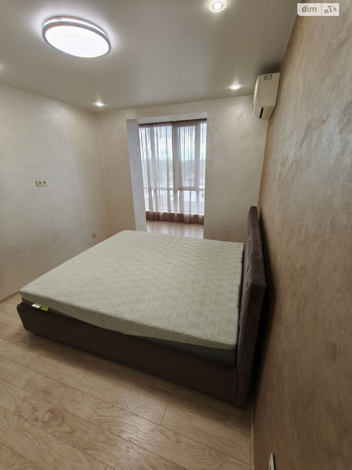 Продажа трехкомнатной квартиры в Слобожанском, на ул. Владимирская 1 корпус 4, кв. 43, фото 1