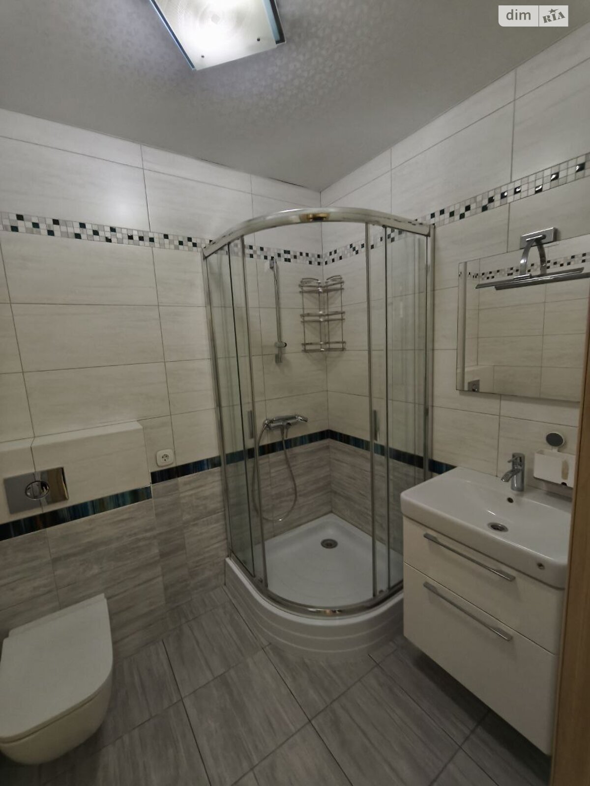 Продажа трехкомнатной квартиры в Слобожанском, на ул. Владимирская 1 корпус 4, кв. 43, фото 1