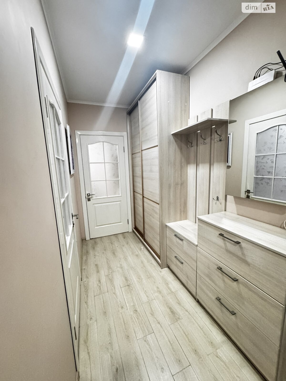 Продажа однокомнатной квартиры в Слобожанском, на ул. Содружества, фото 1