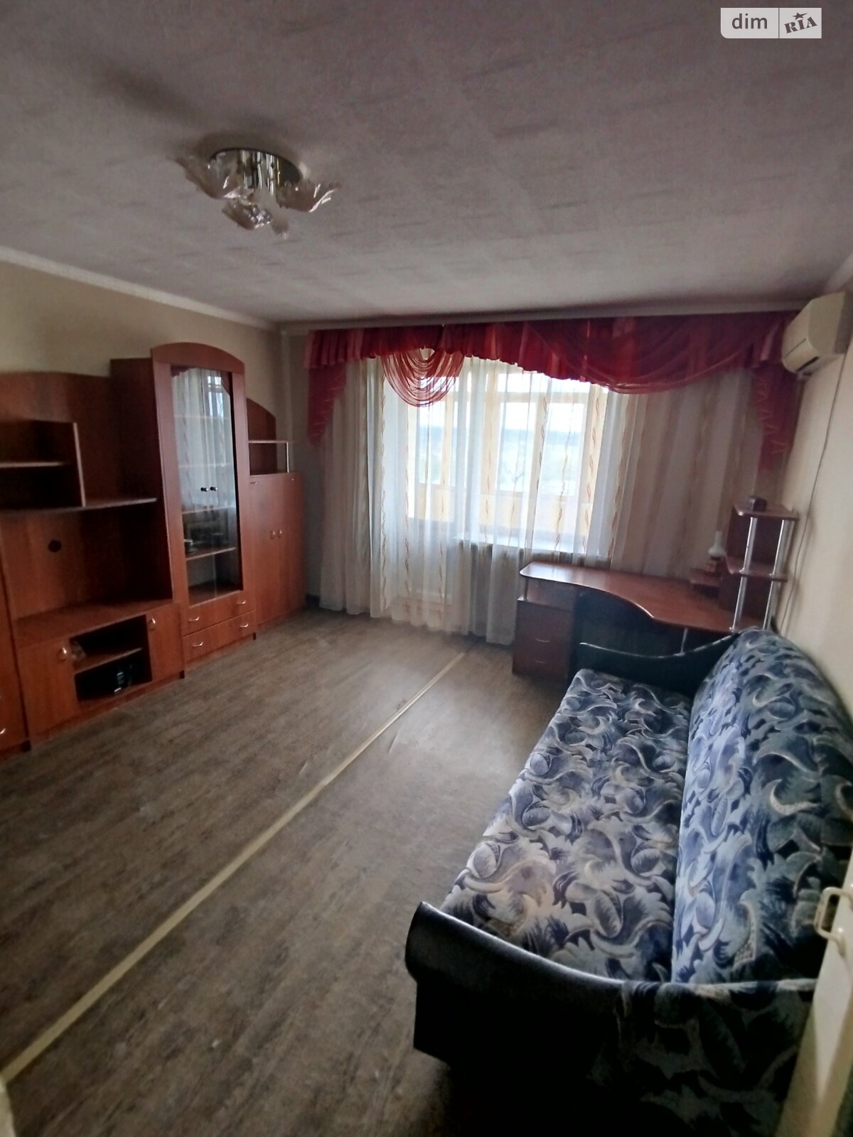 Продаж однокімнатної квартири в Смілі, на вул. 40-річчя Перемоги 14, фото 1 Продаж однокімнатної квартири в Смілі, на вул. 40-річчя Перемоги 14, фото 1