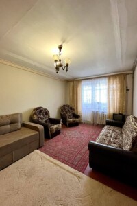 Продаж двокімнатної квартири в Смілі, на вул. Броніслава Козловського 12, фото 2