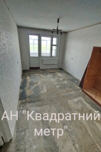 Продаж двокімнатної квартири в Смілі, на вул. Кармелюка 82, фото 2