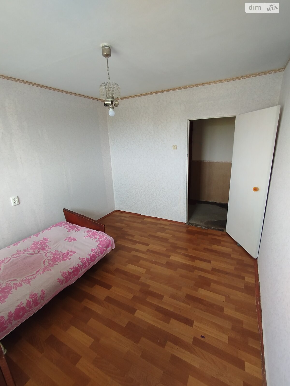 Продаж двокімнатної квартири в Смілі, на вул. Кармелюка 82, фото 1 Продаж двокімнатної квартири в Смілі, на вул. Кармелюка 82, фото 1