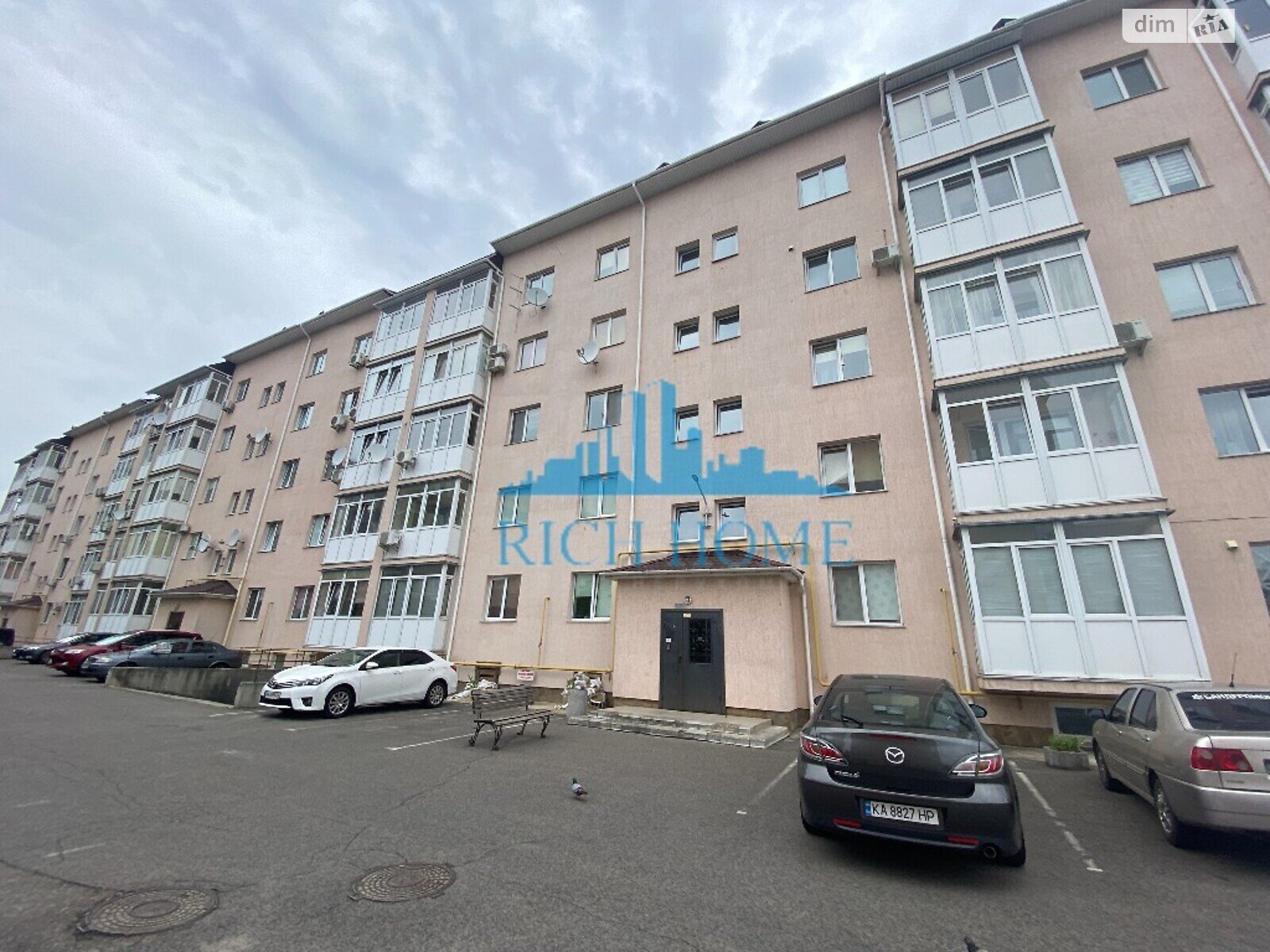 Продажа четырехкомнатной квартиры в Софиевской Борщаговке, на ул. Академика Амосова 6, фото 1