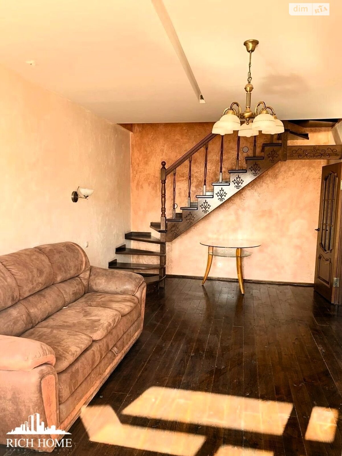 Продаж трикімнатної квартири в Софіївській Борщагівці, на вул. Академіка Амосова 6, фото 1