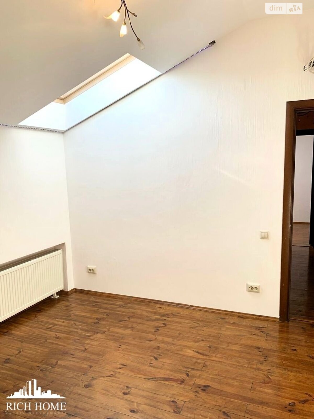 Продаж трикімнатної квартири в Софіївській Борщагівці, на вул. Академіка Амосова 6, фото 1