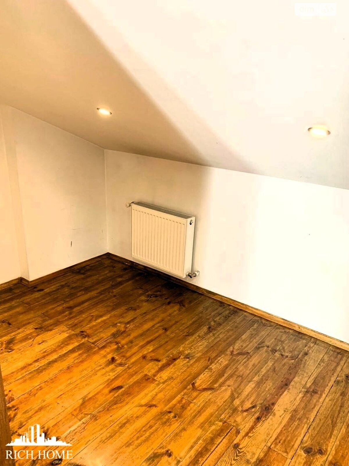 Продаж трикімнатної квартири в Софіївській Борщагівці, на вул. Академіка Амосова 6, фото 1