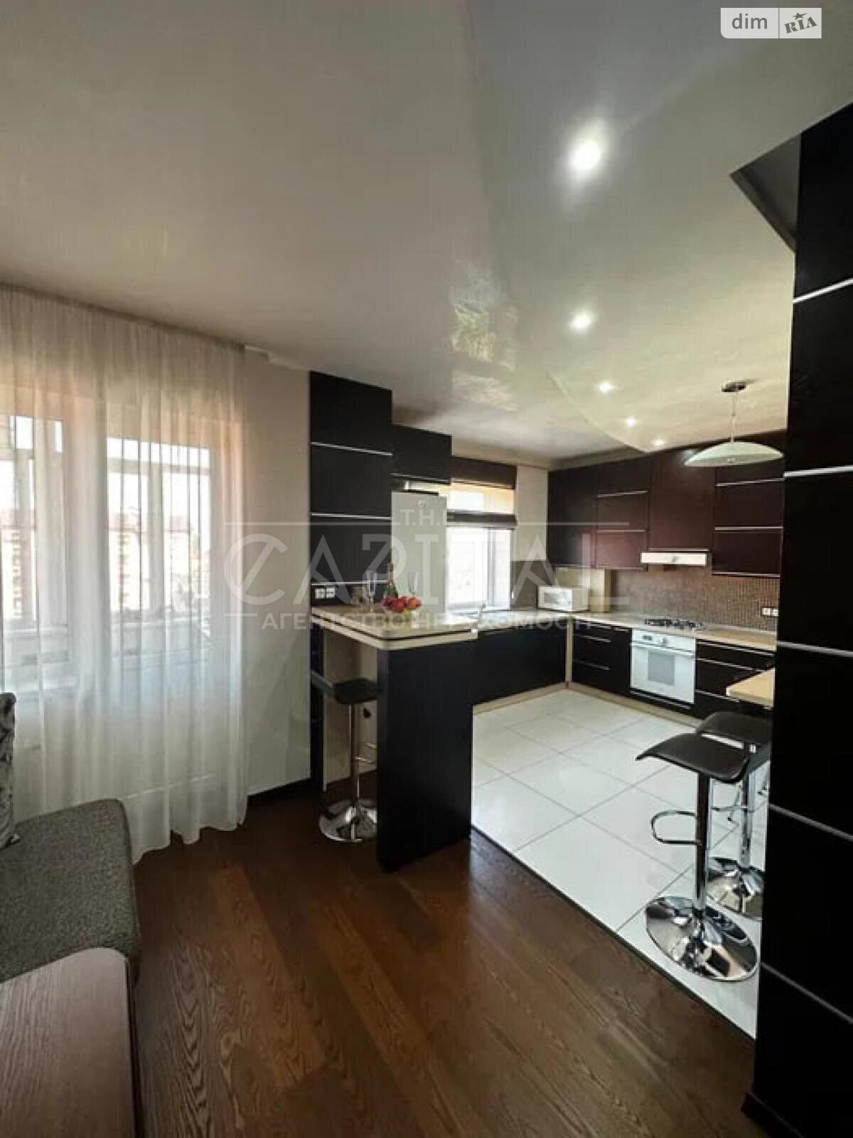 Продаж трикімнатної квартири в Софіївській Борщагівці, на вул. Академіка Амосова 6, фото 1