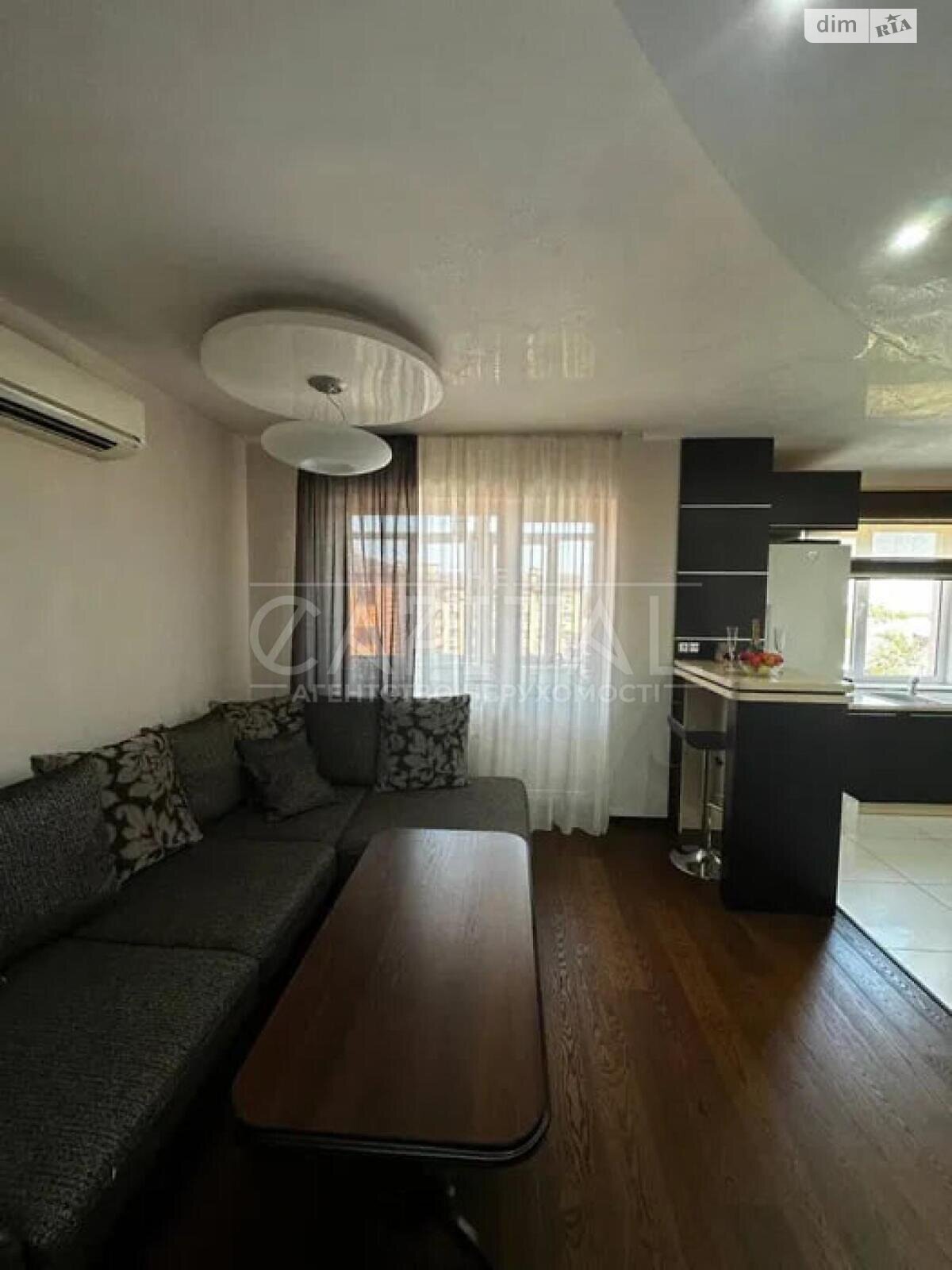 Продаж трикімнатної квартири в Софіївській Борщагівці, на вул. Академіка Амосова 6, фото 1