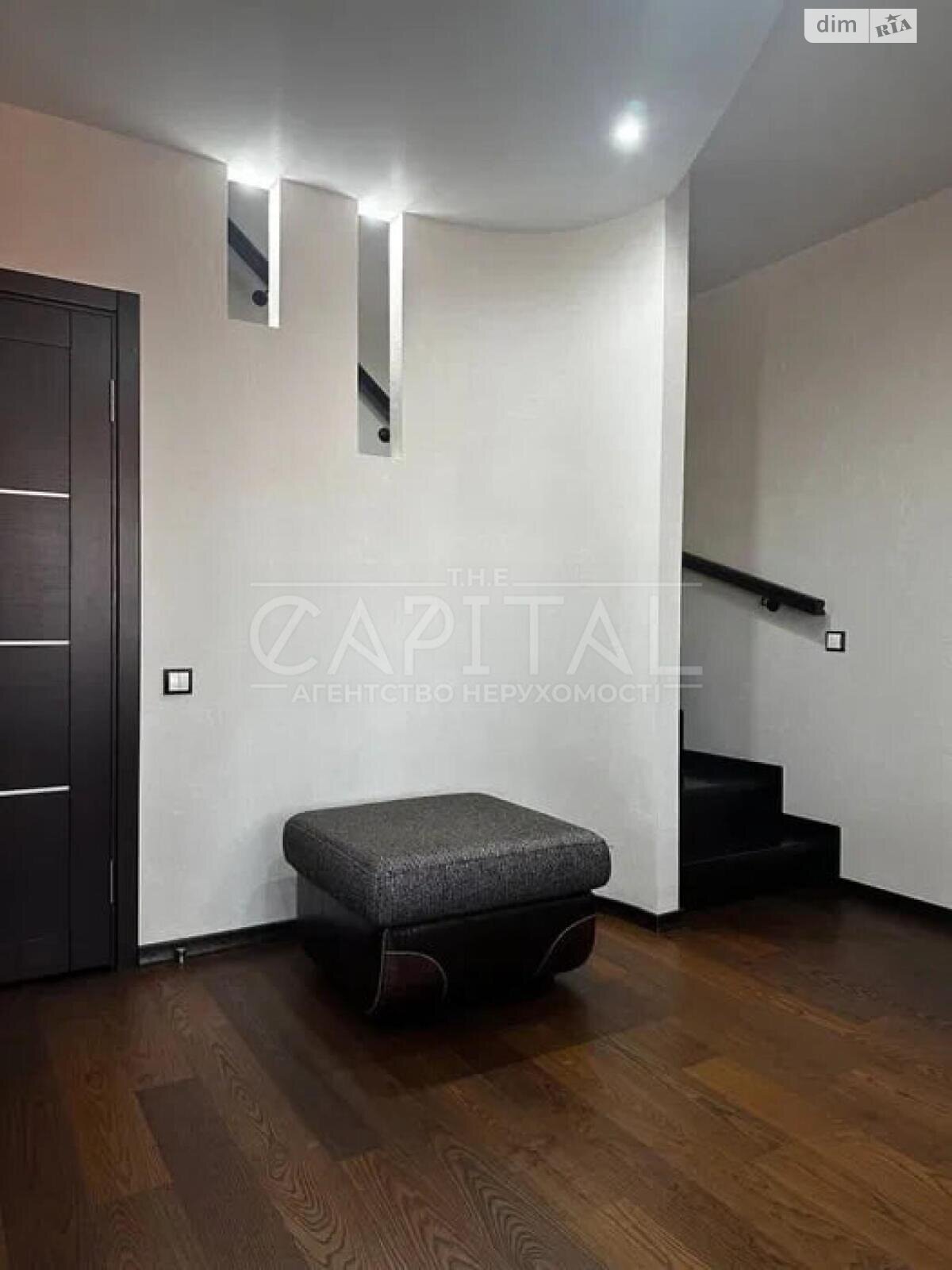 Продаж трикімнатної квартири в Софіївській Борщагівці, на вул. Академіка Амосова 6, фото 1