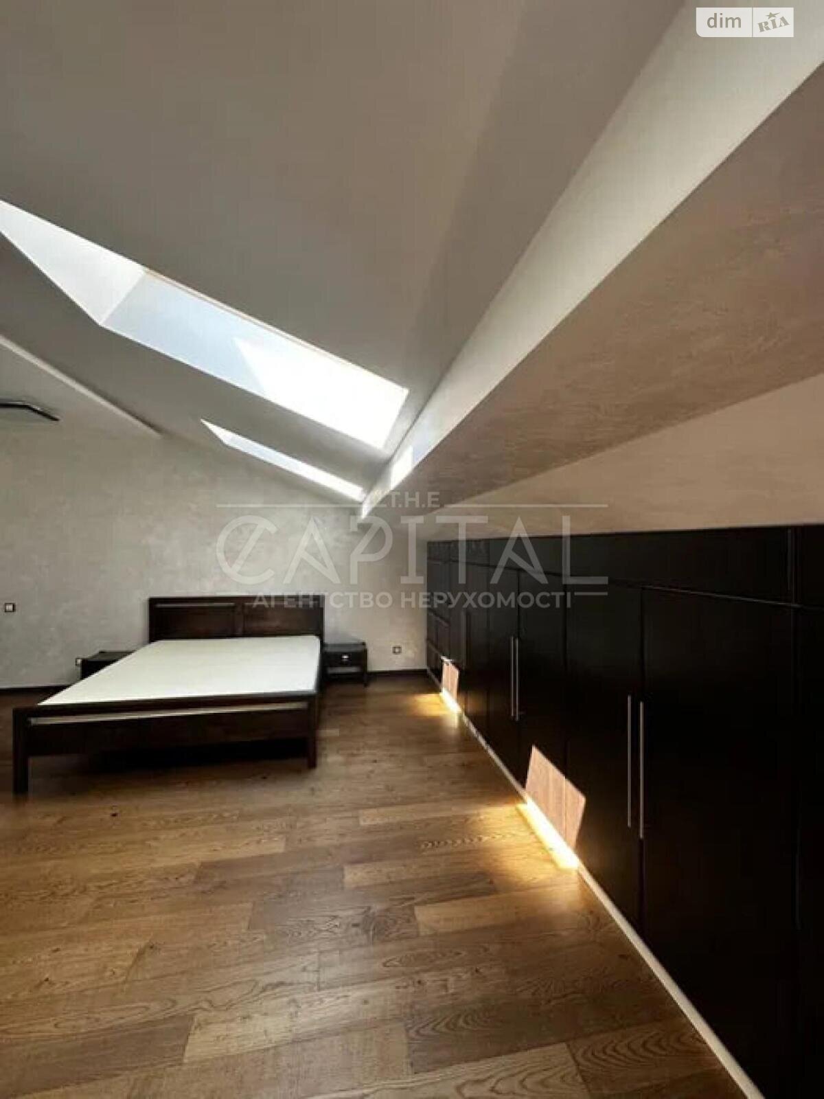 Продаж трикімнатної квартири в Софіївській Борщагівці, на вул. Академіка Амосова 6, фото 1