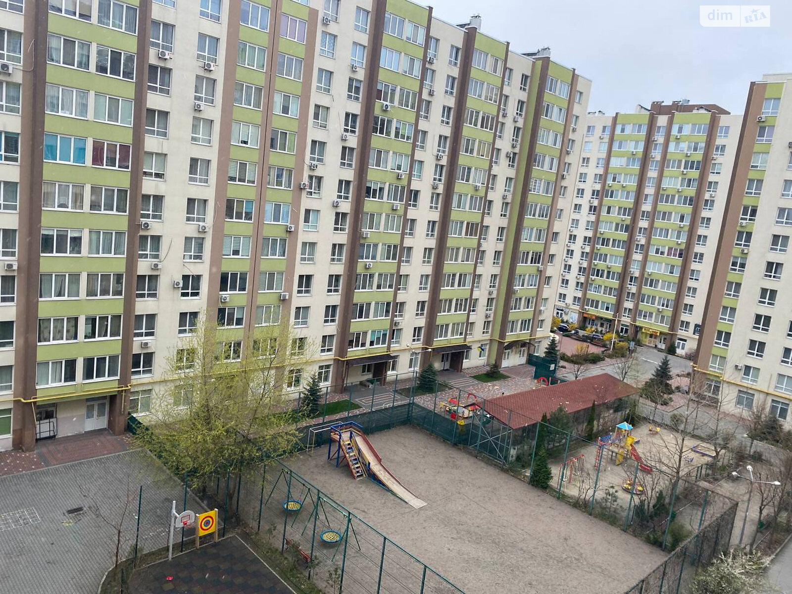 Продажа двухкомнатной квартиры в Софиевской Борщаговке, на ул. Академика Шалимова 69Б, фото 1 Продажа двухкомнатной квартиры в Софиевской Борщаговке, на ул. Академика Шалимова 69Б, фото 1