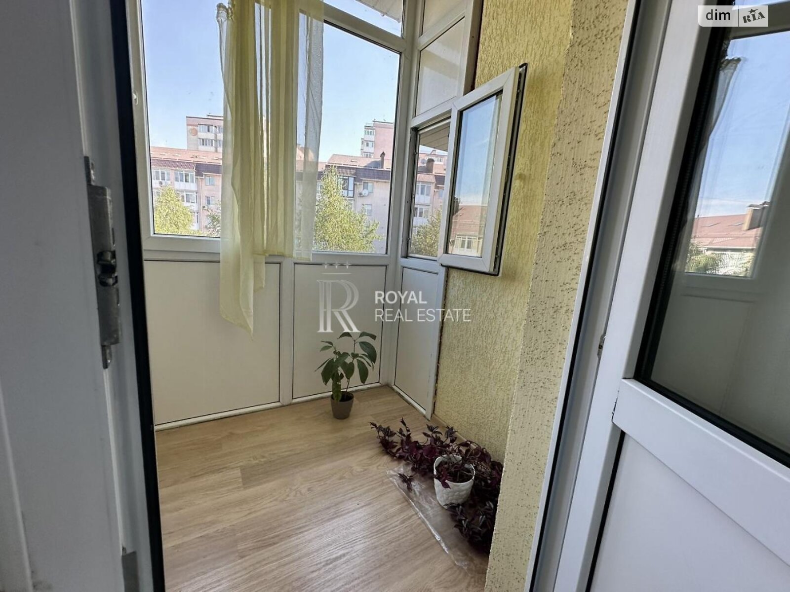 Продаж чотирикімнатної квартири в Софіївській Борщагівці, на пров. Амосова 10, фото 1 Продаж чотирикімнатної квартири в Софіївській Борщагівці, на пров. Амосова 10, фото 1