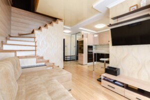 Продажа четырехкомнатной квартиры в Софиевской Борщаговке, на ул. Боголюбова 26, фото 2