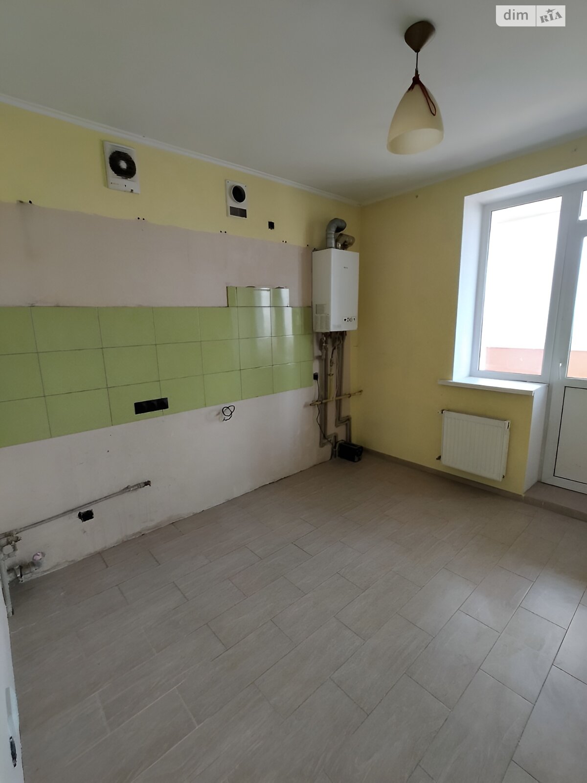Продаж трикімнатної квартири в Софіївській Борщагівці, на вул. Боголюбова 8, фото 1 Продаж трикімнатної квартири в Софіївській Борщагівці, на вул. Боголюбова 8, фото 1