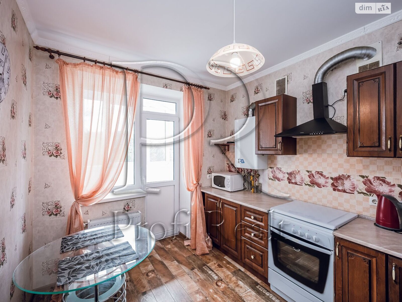 Продажа однокомнатной квартиры в Софиевской Борщаговке, на ул. Боголюбова 13, фото 1 Продажа однокомнатной квартиры в Софиевской Борщаговке, на ул. Боголюбова 13, фото 1