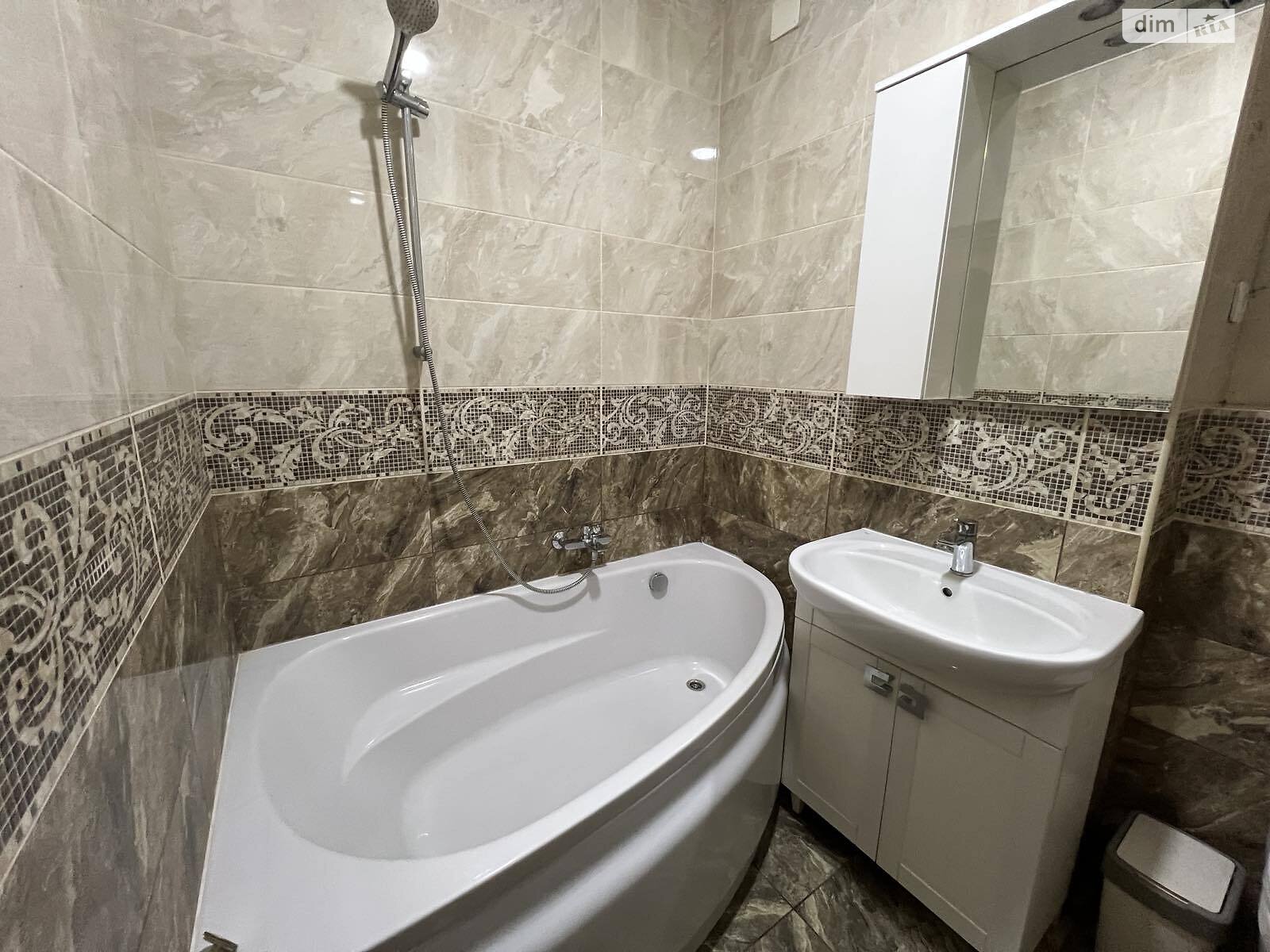 Продажа однокомнатной квартиры в Софиевской Борщаговке, на ул. Боголюбова 33, фото 1