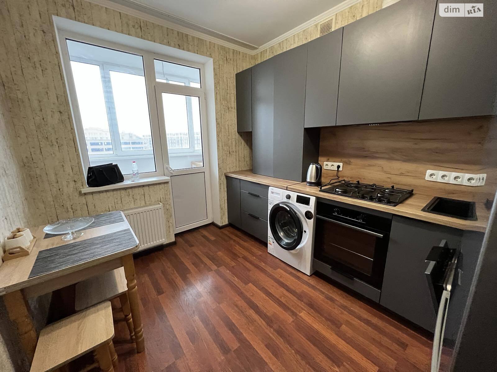 Продажа однокомнатной квартиры в Софиевской Борщаговке, на ул. Боголюбова 33, фото 1