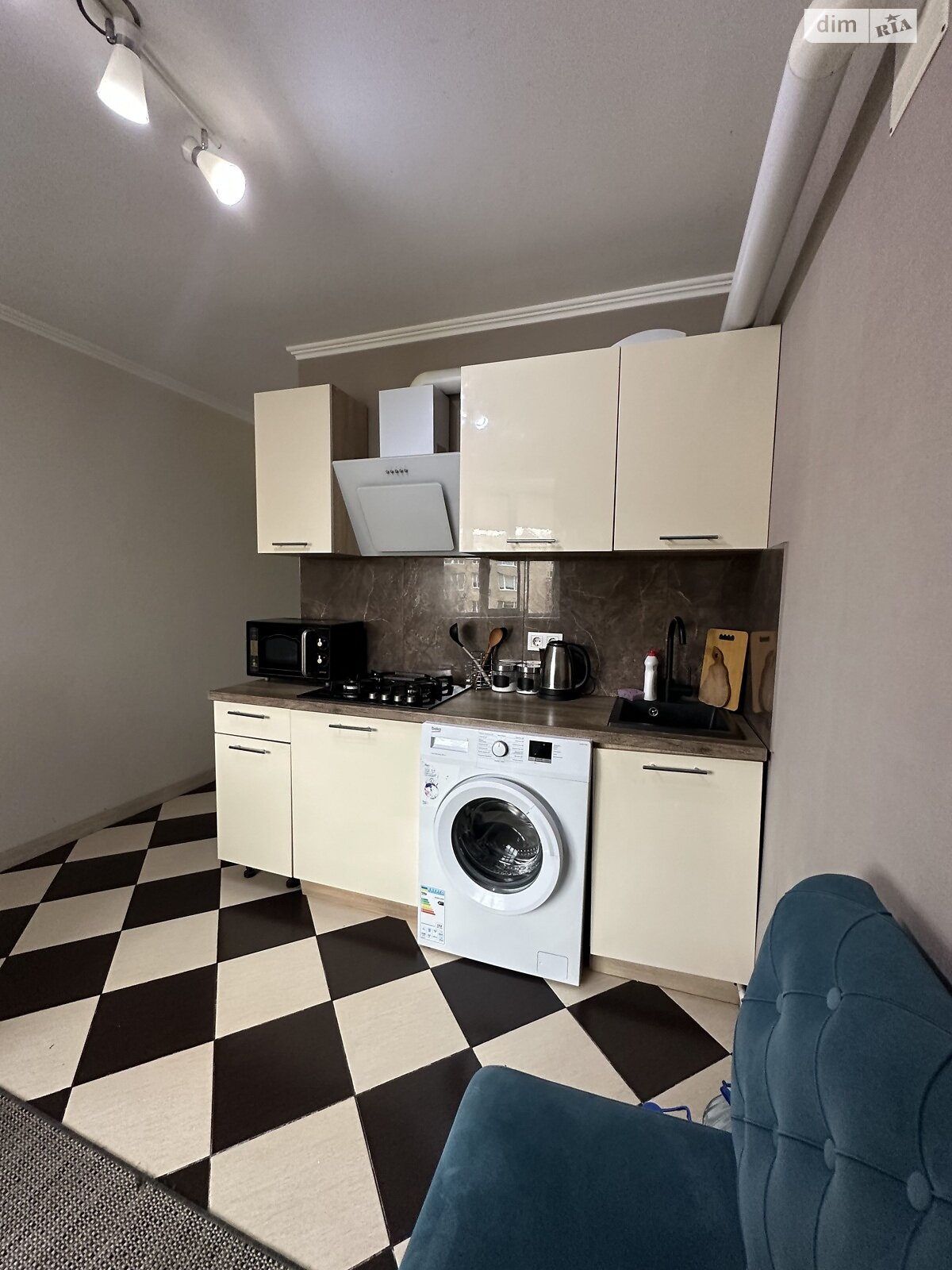 Продажа однокомнатной квартиры в Софиевской Борщаговке, на ул. Боголюбова 20, фото 1 Продажа однокомнатной квартиры в Софиевской Борщаговке, на ул. Боголюбова 20, фото 1