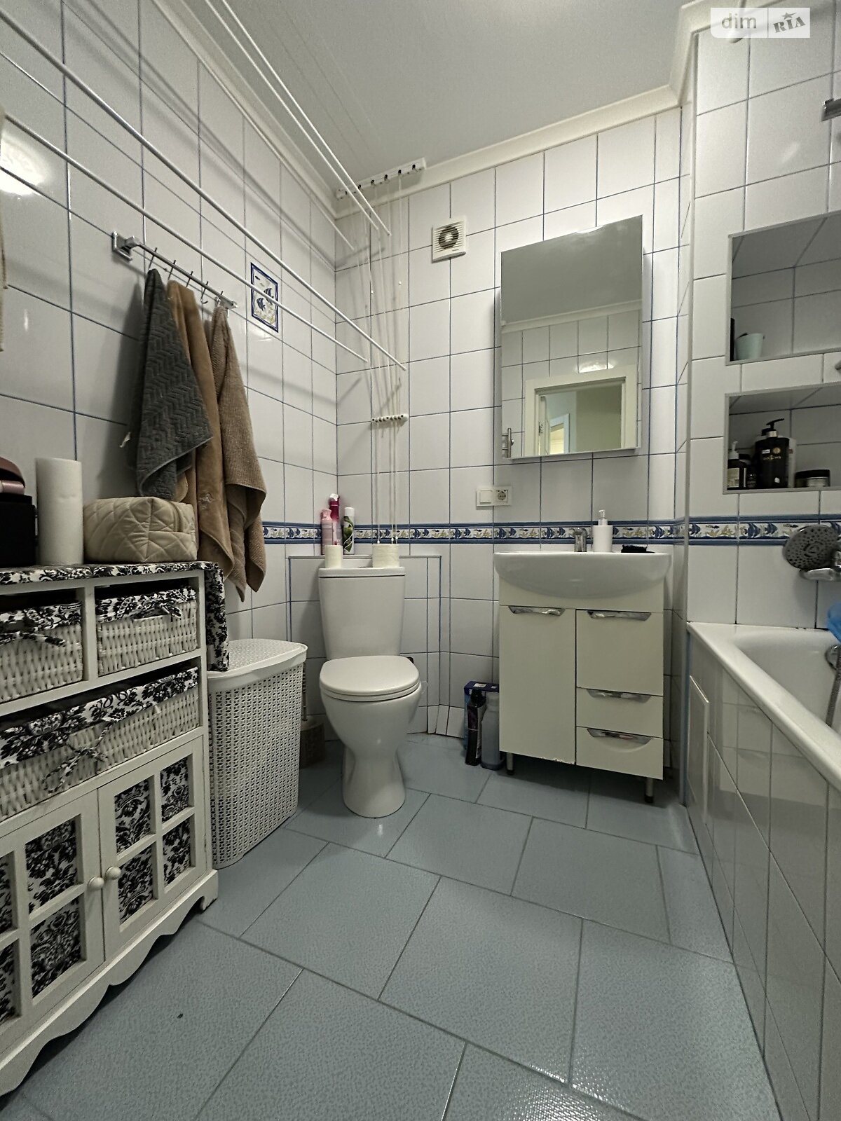 Продажа однокомнатной квартиры в Софиевской Борщаговке, на ул. Боголюбова 20, фото 1 Продажа однокомнатной квартиры в Софиевской Борщаговке, на ул. Боголюбова 20, фото 1