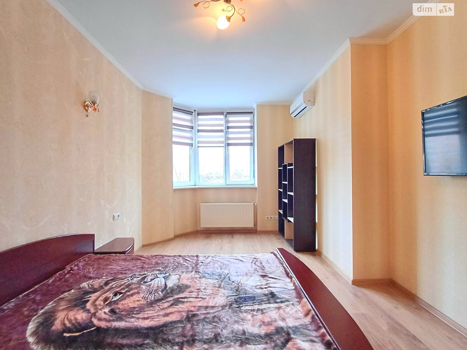 Продажа однокомнатной квартиры в Софиевской Борщаговке, на ул. Братская 12, фото 1 Продажа однокомнатной квартиры в Софиевской Борщаговке, на ул. Братская 12, фото 1