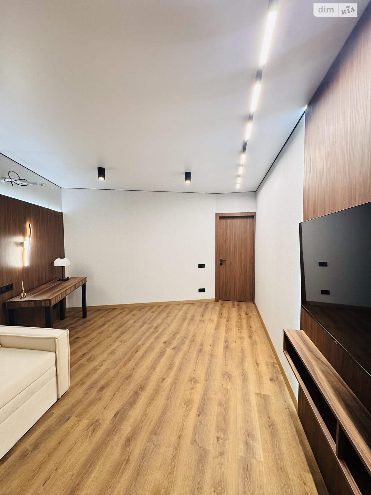 Продажа однокомнатной квартиры в Софиевской Борщаговке, на просп. Героев Небесной Сотни 16/8, фото 1 Продажа однокомнатной квартиры в Софиевской Борщаговке, на просп. Героев Небесной Сотни 16/8, фото 1