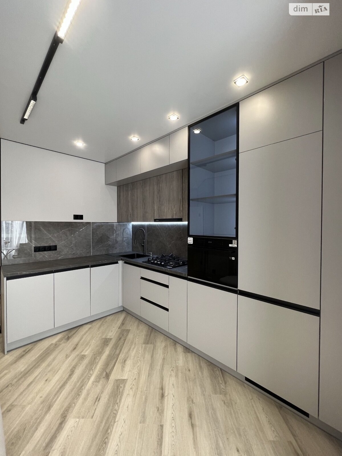 Продажа однокомнатной квартиры в Софиевской Борщаговке, на просп. Героев Небесной Сотни 14/4, фото 1 Продажа однокомнатной квартиры в Софиевской Борщаговке, на просп. Героев Небесной Сотни 14/4, фото 1