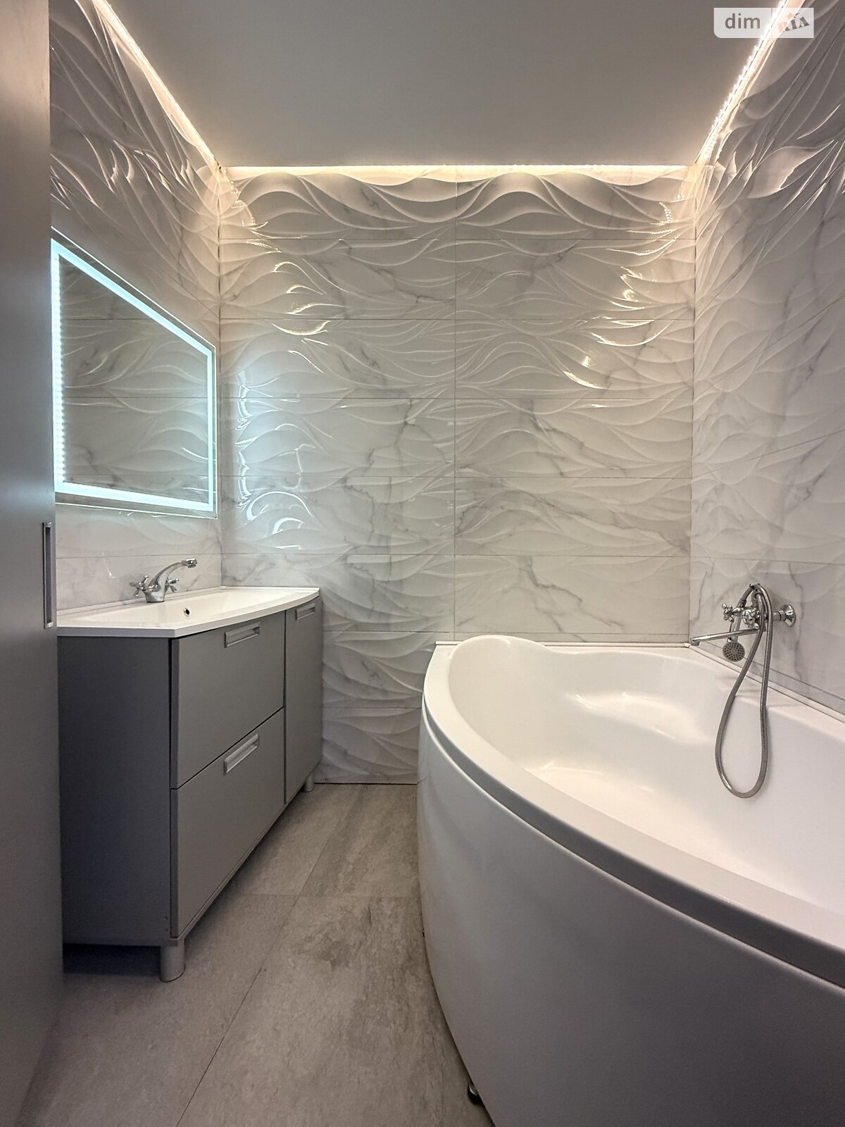 Продаж двокімнатної квартири в Софіївській Борщагівці, на просп. Героїв Небесної Сотні 28, фото 1