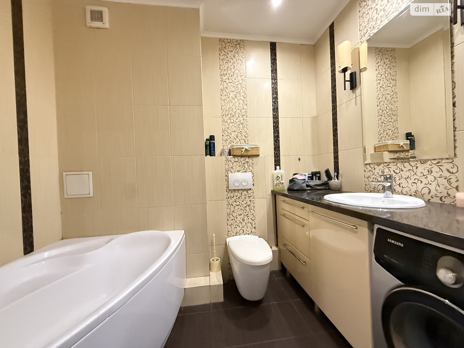 Продажа двухкомнатной квартиры в Софиевской Борщаговке, на ул. Ивана Франко 6, фото 1