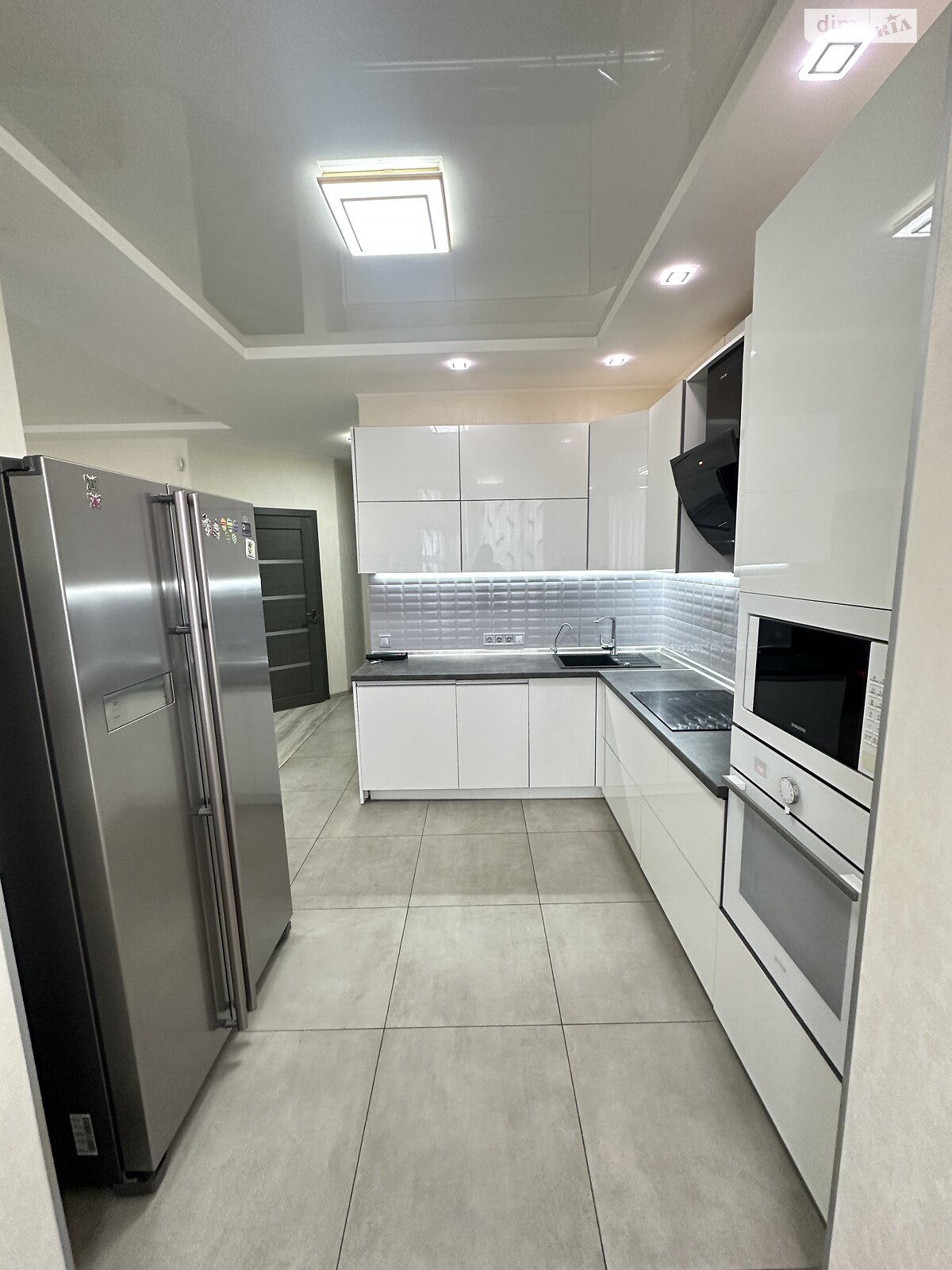 Продаж однокімнатної квартири в Софіївській Борщагівці, на вул. Житня 17, фото 1