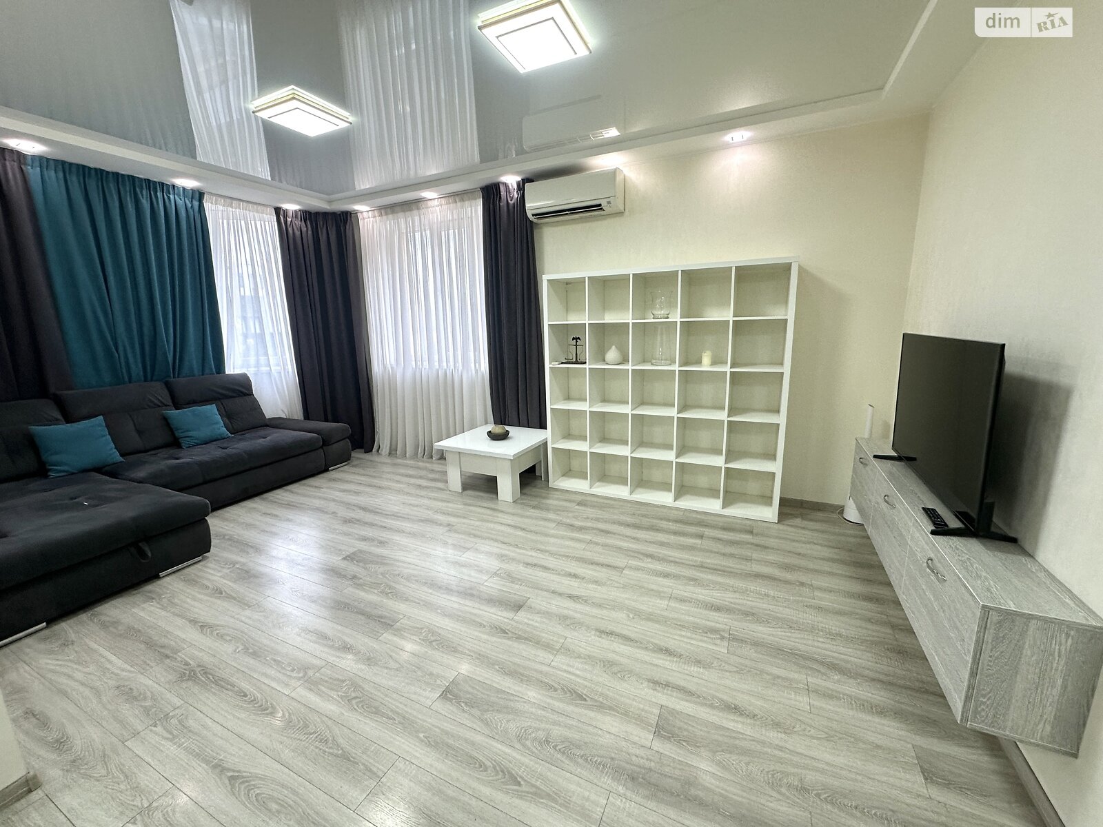 Продаж однокімнатної квартири в Софіївській Борщагівці, на вул. Житня 17, фото 1