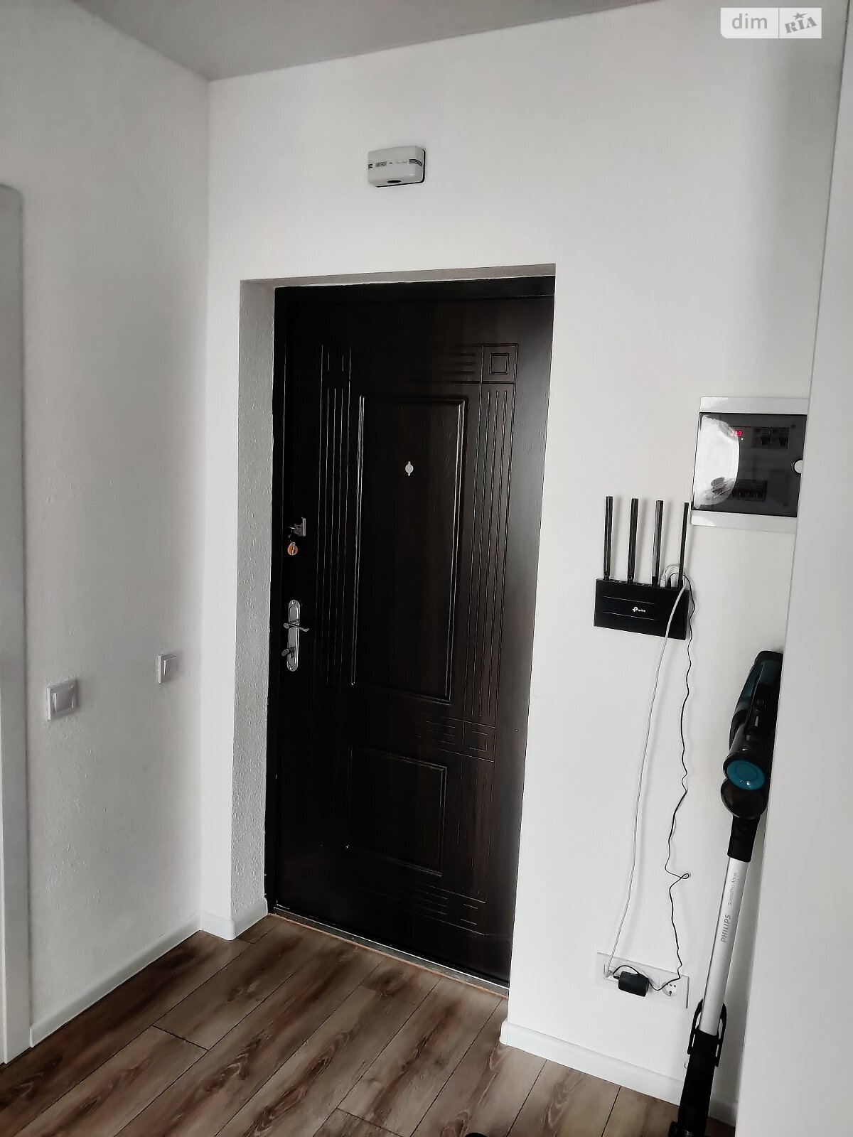 Продажа трехкомнатной квартиры в Софиевской Борщаговке, на ул. Клубная 10, фото 1 Продажа трехкомнатной квартиры в Софиевской Борщаговке, на ул. Клубная 10, фото 1
