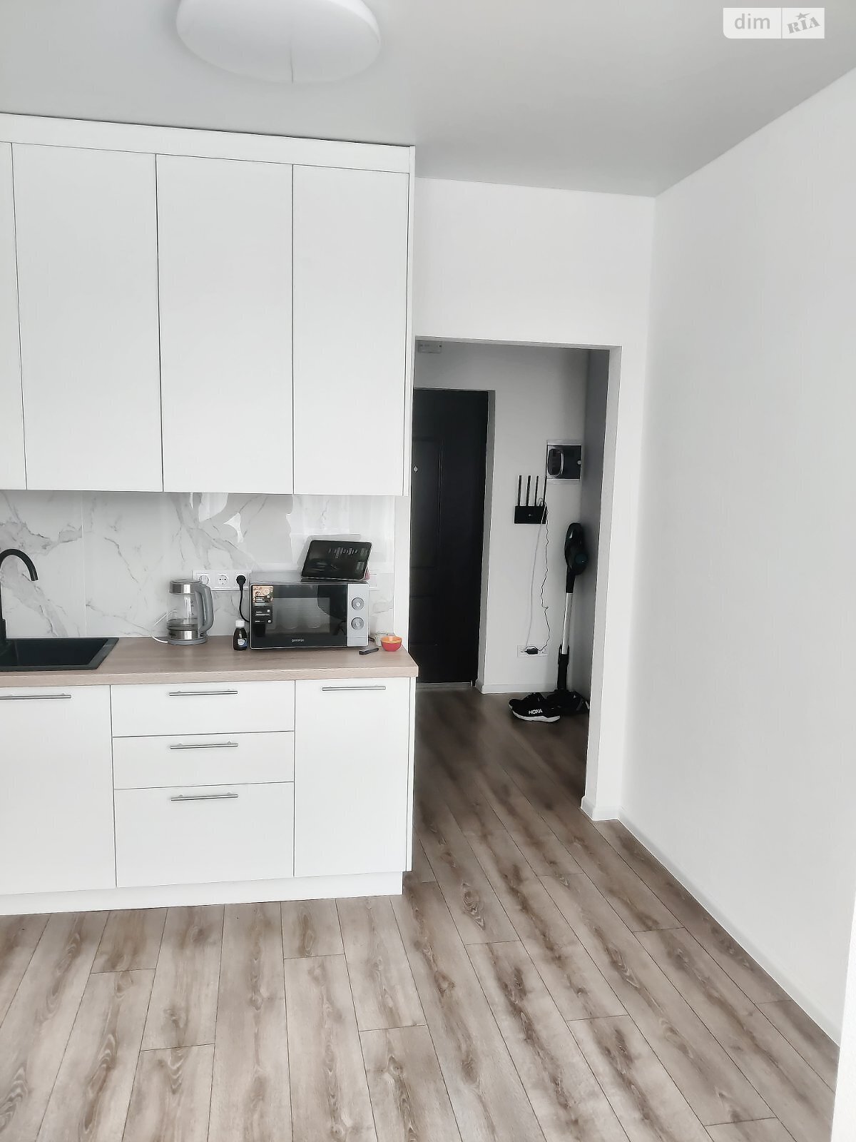 Продажа трехкомнатной квартиры в Софиевской Борщаговке, на ул. Клубная 10, фото 1 Продажа трехкомнатной квартиры в Софиевской Борщаговке, на ул. Клубная 10, фото 1