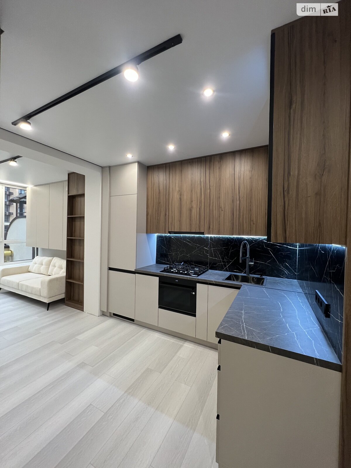 Продажа однокомнатной квартиры в Софиевской Борщаговке, на просп. Мартынова 18, фото 1 Продажа однокомнатной квартиры в Софиевской Борщаговке, на просп. Мартынова 18, фото 1