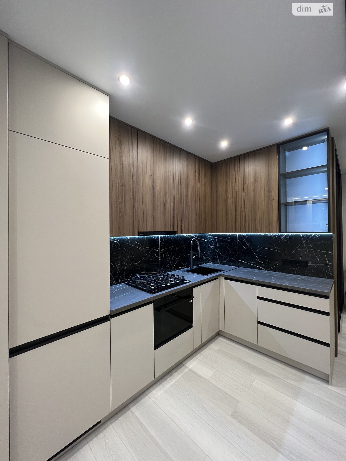 Продажа однокомнатной квартиры в Софиевской Борщаговке, на просп. Мартынова 18, фото 1 Продажа однокомнатной квартиры в Софиевской Борщаговке, на просп. Мартынова 18, фото 1