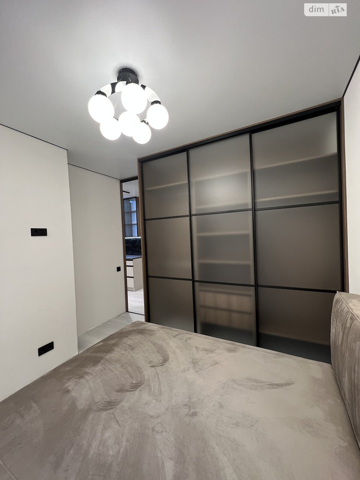 Продажа однокомнатной квартиры в Софиевской Борщаговке, на просп. Мартынова 18, фото 1 Продажа однокомнатной квартиры в Софиевской Борщаговке, на просп. Мартынова 18, фото 1