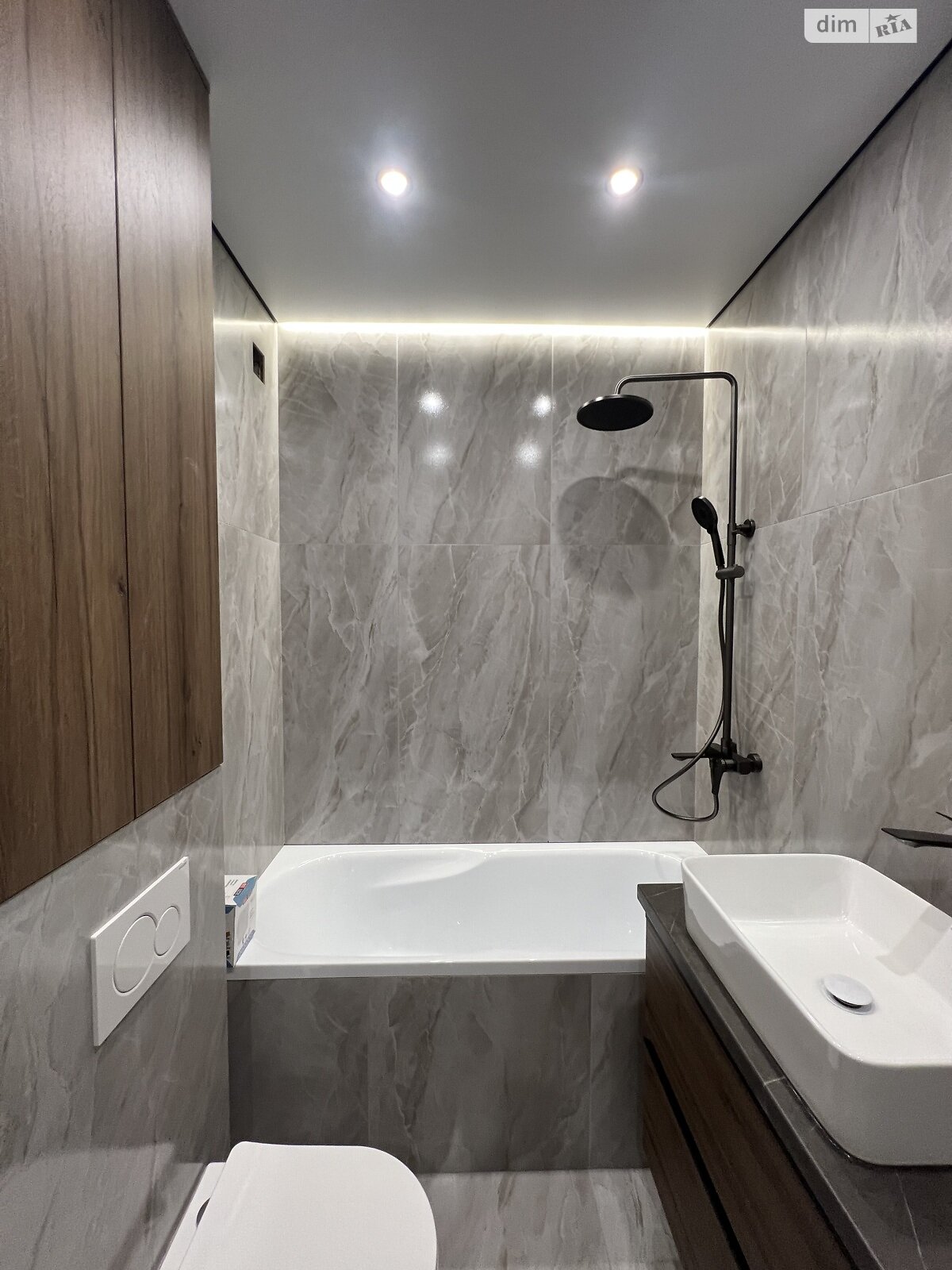 Продажа однокомнатной квартиры в Софиевской Борщаговке, на просп. Мартынова 18, фото 1 Продажа однокомнатной квартиры в Софиевской Борщаговке, на просп. Мартынова 18, фото 1