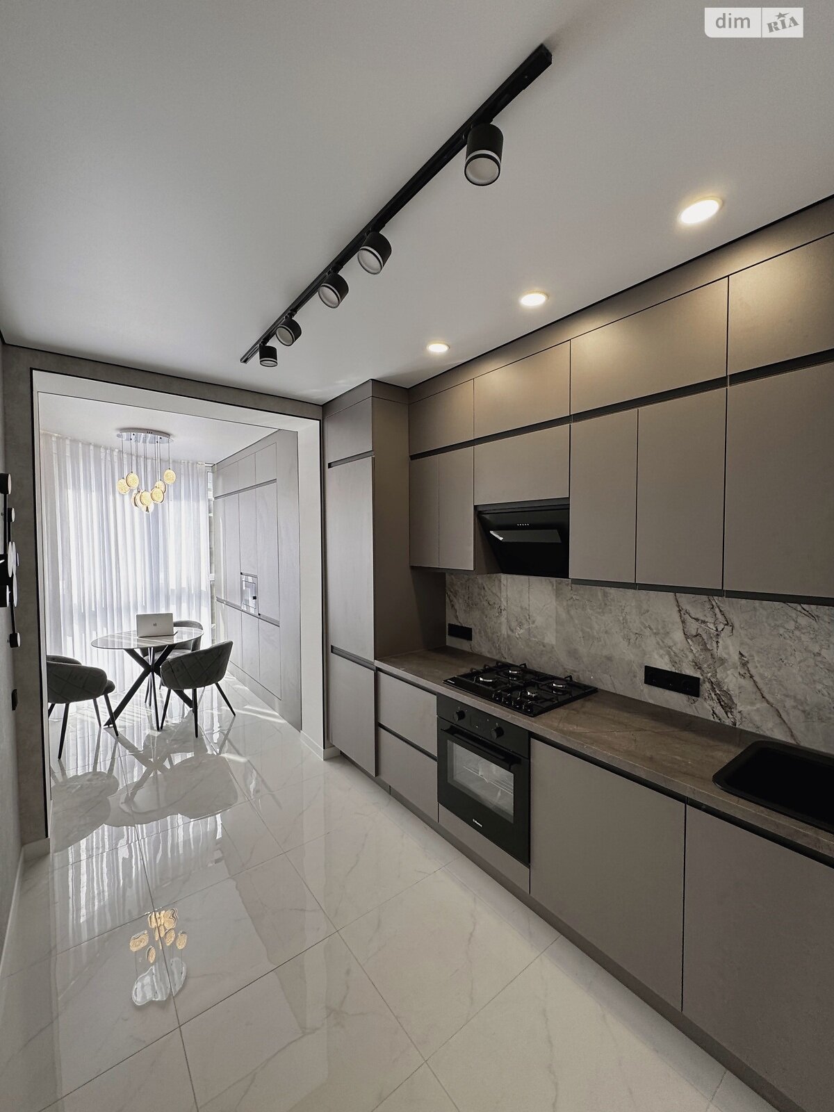 Продажа однокомнатной квартиры в Софиевской Борщаговке, на просп. Мартынова, фото 1