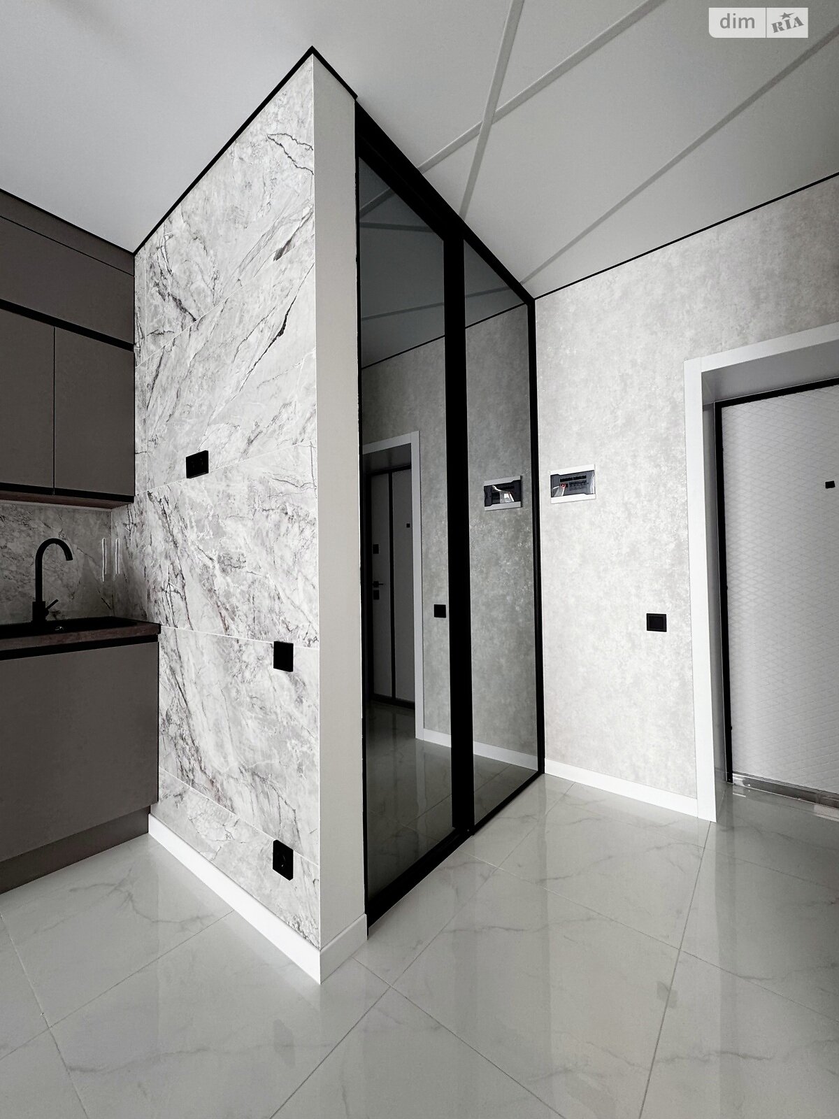 Продажа однокомнатной квартиры в Софиевской Борщаговке, на просп. Мартынова, фото 1