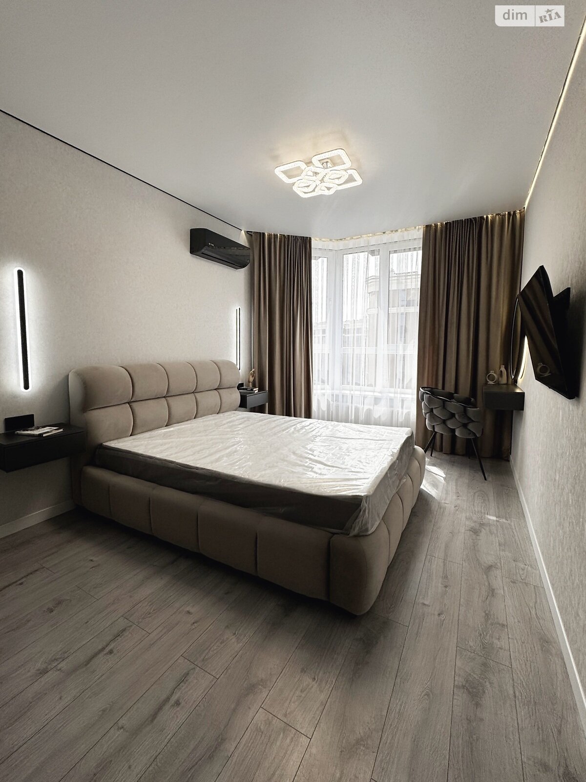 Продажа однокомнатной квартиры в Софиевской Борщаговке, на просп. Мартынова, фото 1